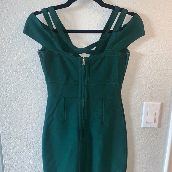 Bebe Emerald Green Dress - Picture 3 of 4
